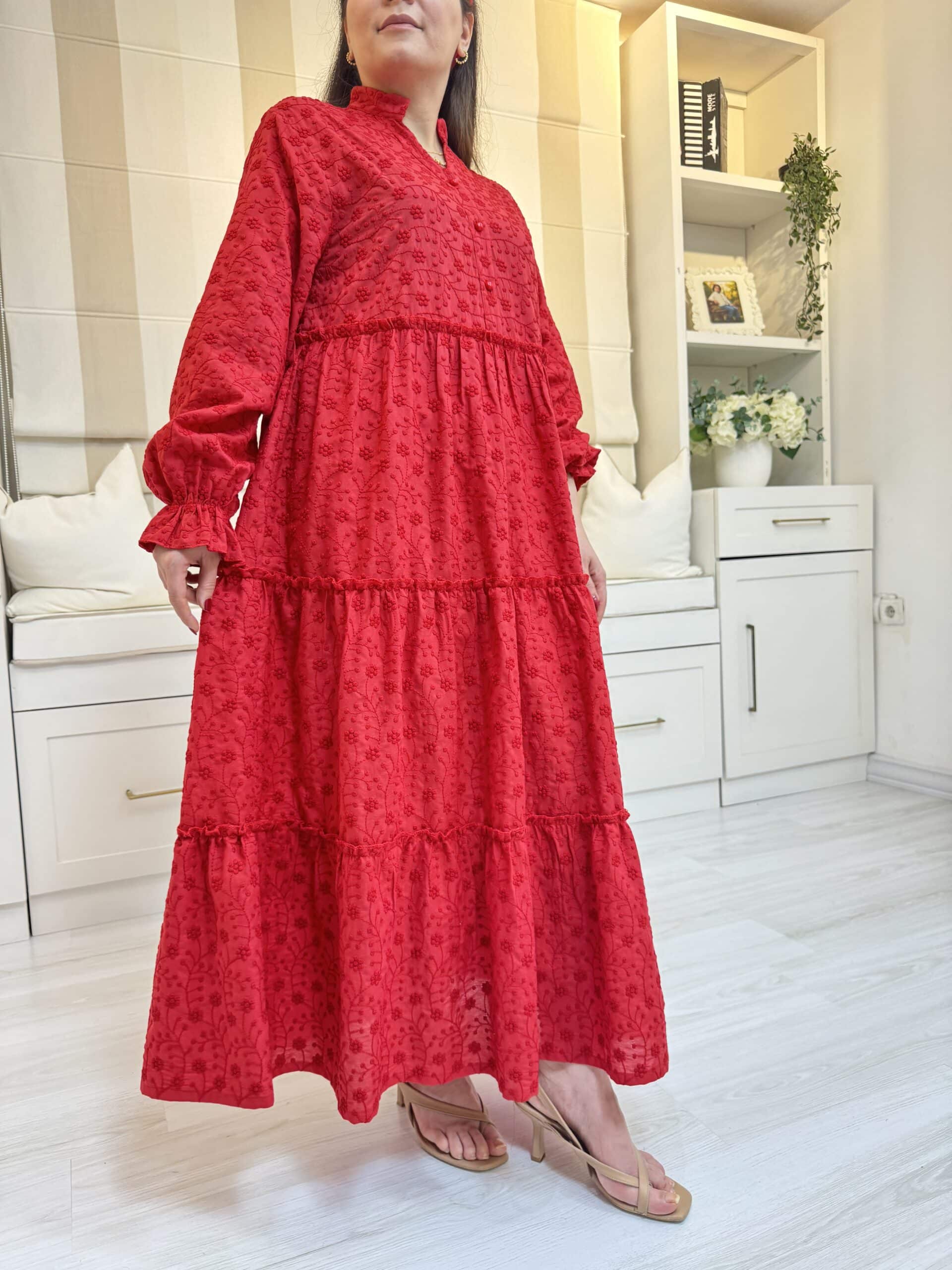 پیراهن خامه دوزی